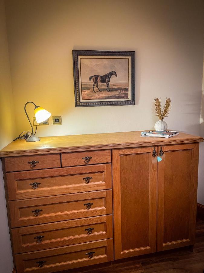 Cathedral Apartment Инвернес Екстериор снимка